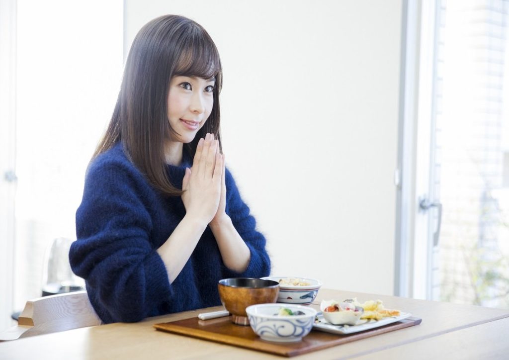 Khen món ăn ngon bằng tiếng Nhật