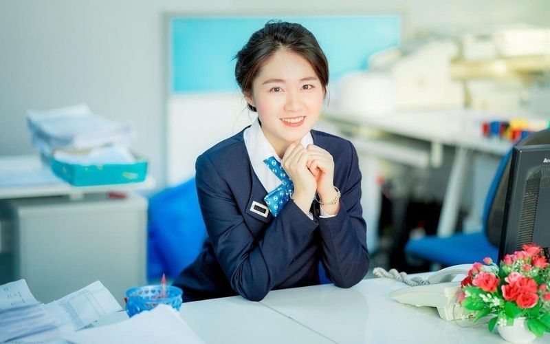 Nhân viên ngân hàng tiếng Nhật là gì