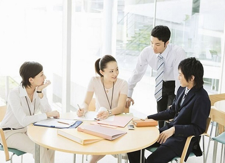 Nhân viên văn phòng tiếng Nhật là gì