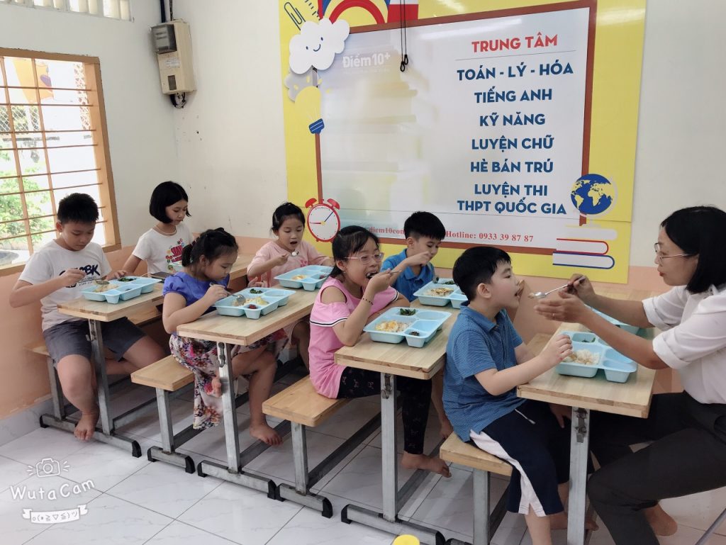 Trung tâm bán trú tiểu học quận 7