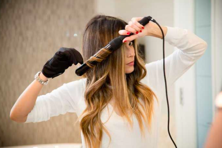 Uốn tóc Tiếng Anh là gì