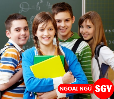 Bạn học cấp 2 tiếng Anh là gì