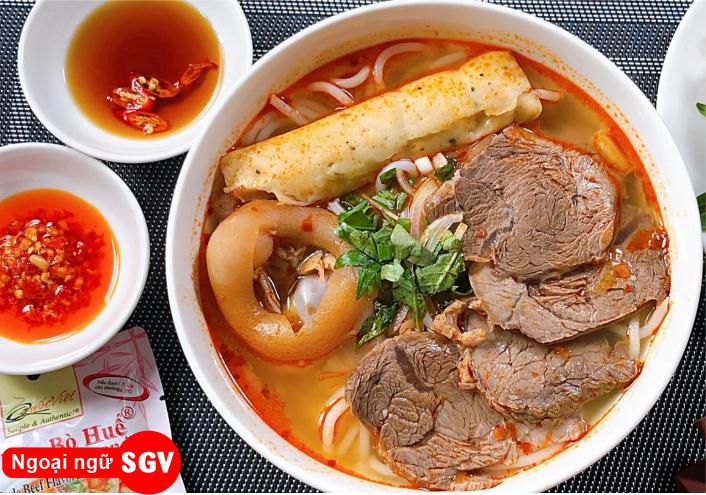 Bún bò Huế trong tiếng Trung là gì